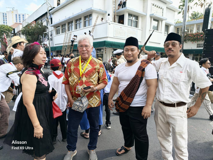 Merah Putih Bertanya