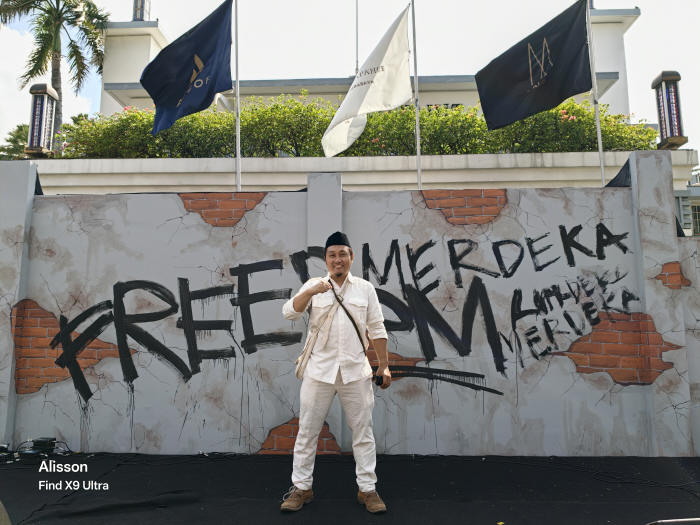 Merah Putih Bertanya