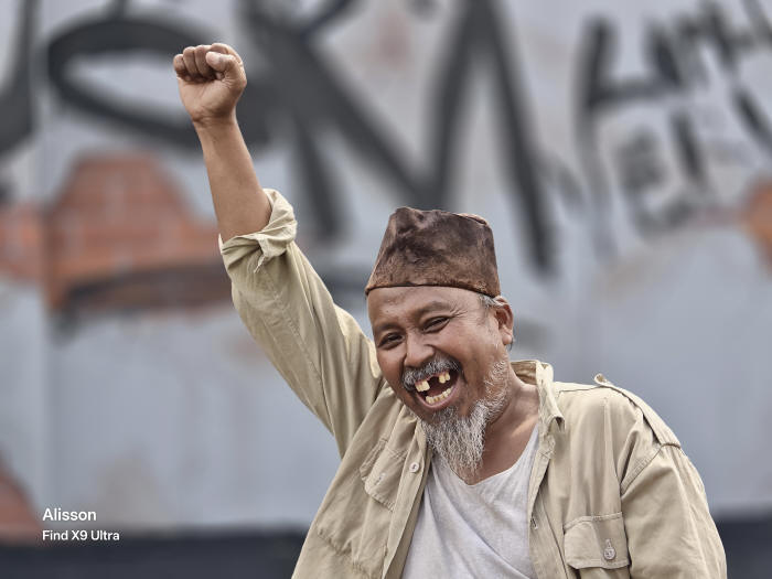 Merah Putih Bertanya