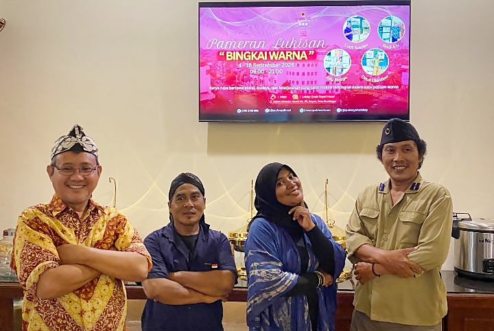 “Bingkai Warna” di Delima Resto & Art Gallery Quds Royal Hotel Surabaya