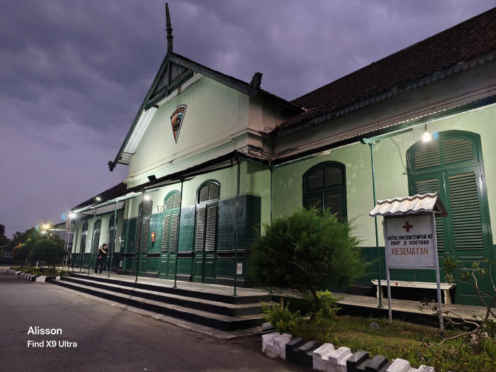 “Exploring Probolinggo”: Kulik Cerita di Balik Bangunan Kuno dan Kearifan Lokal