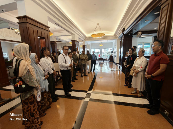 Ungkapan Syukur 27 Tahun Usia Pernikahan, Sylvi dan Yoshi