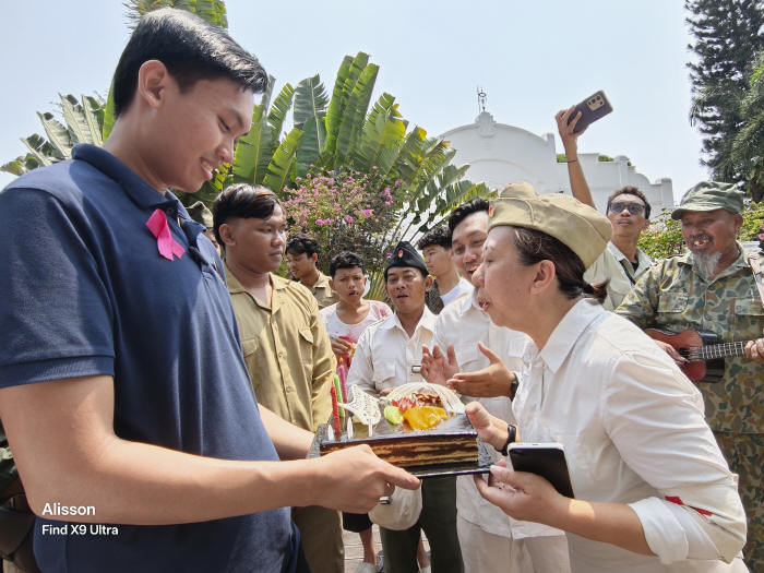 Ungkapan Syukur 27 Tahun Usia Pernikahan, Sylvi dan Yoshi