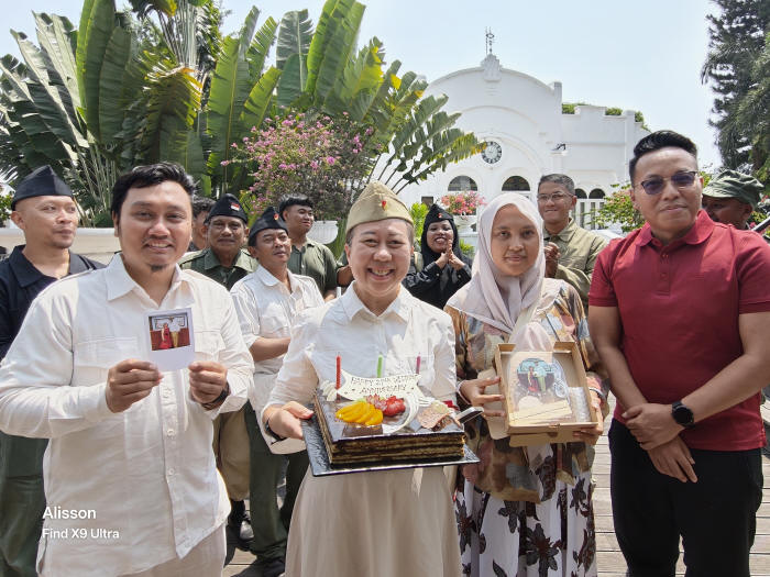 Ungkapan Syukur 27 Tahun Usia Pernikahan, Sylvi dan Yoshi